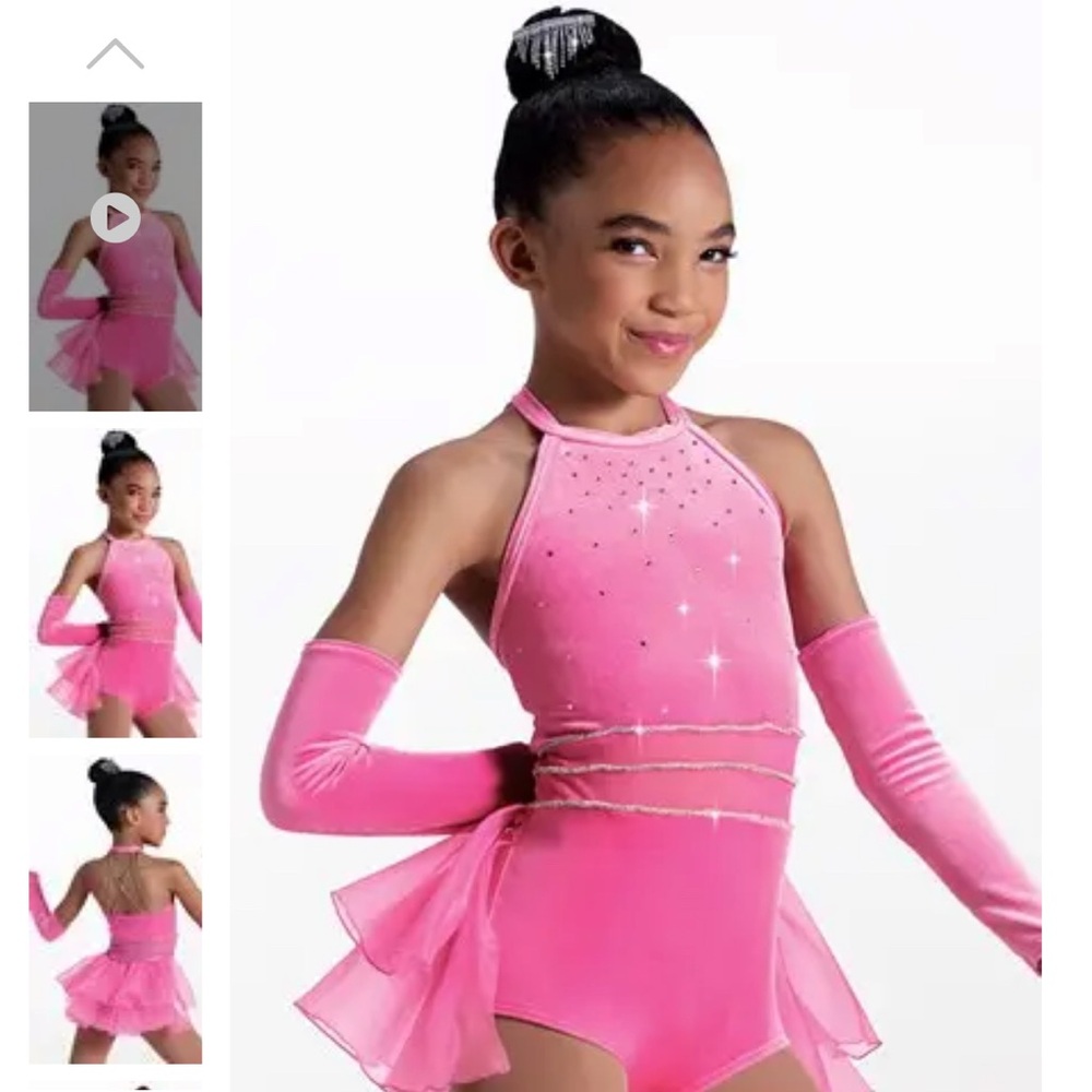 Love Is Not Hard To Find
16742
Weissman Showtime Dance Costume